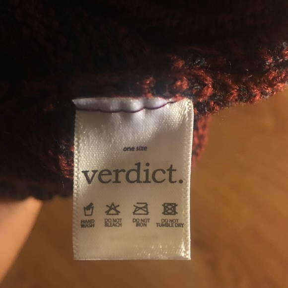 Verdict mad hatter beanie - Picture 5 of 5